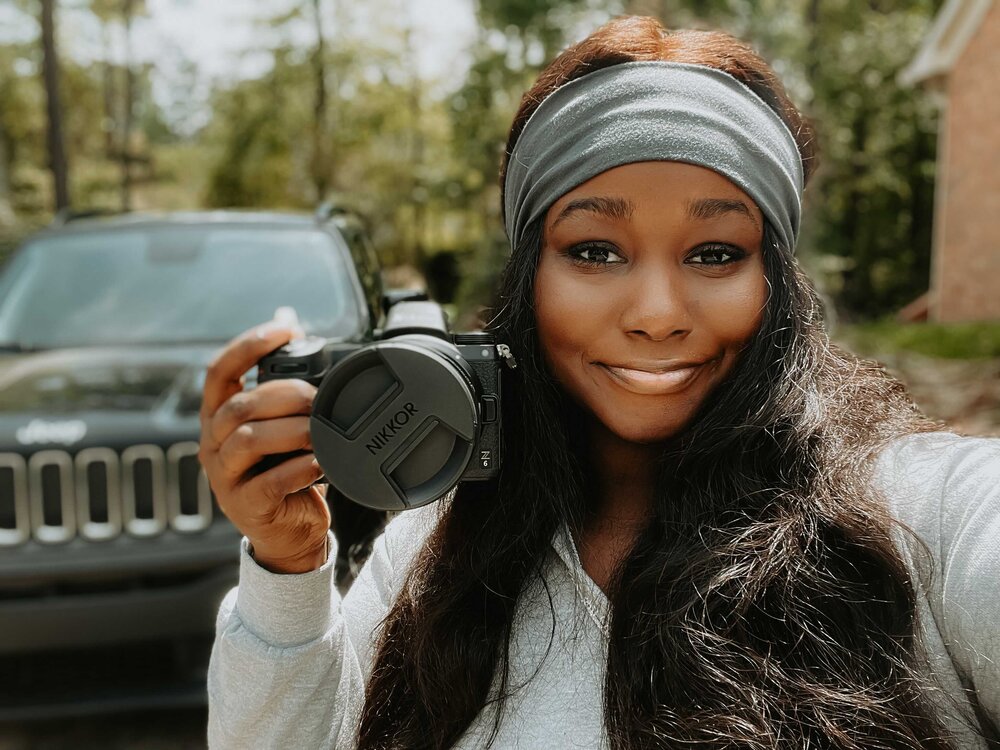 Black Women Photographers x Nikon Grant Fund offers financial support to Black Women Photographers. Apply by November 25.