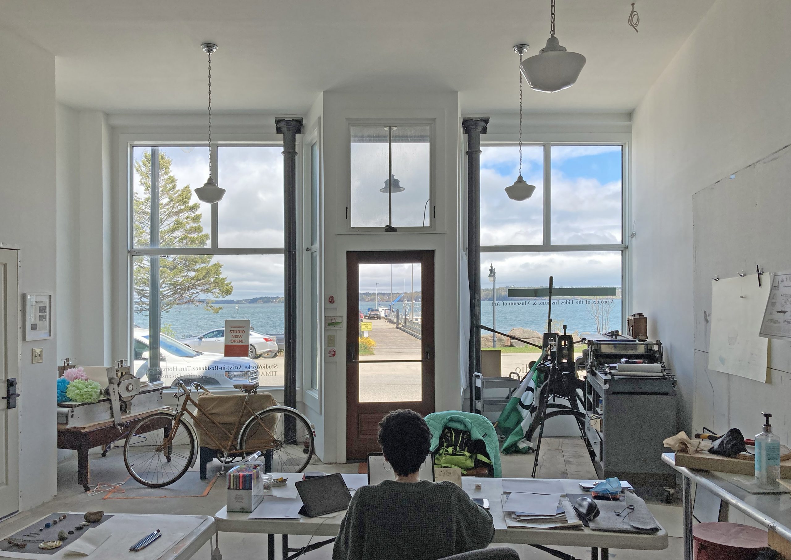 Located in Maine, StudioWorks offers visual artists and craftspeople space, time, and tide in this residency. Deadline to apply is February 1.